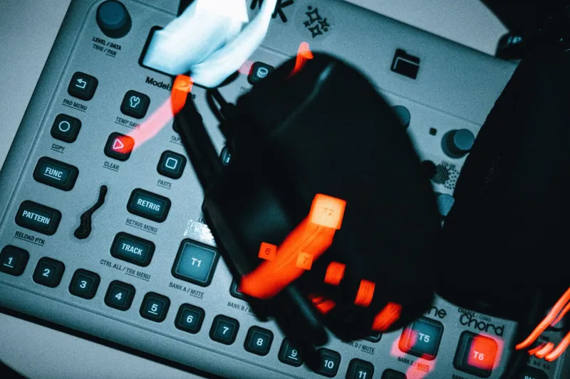 Frequencies in the Dark: The American Producers Sculpting Synth Soundscapes You Can Almost See