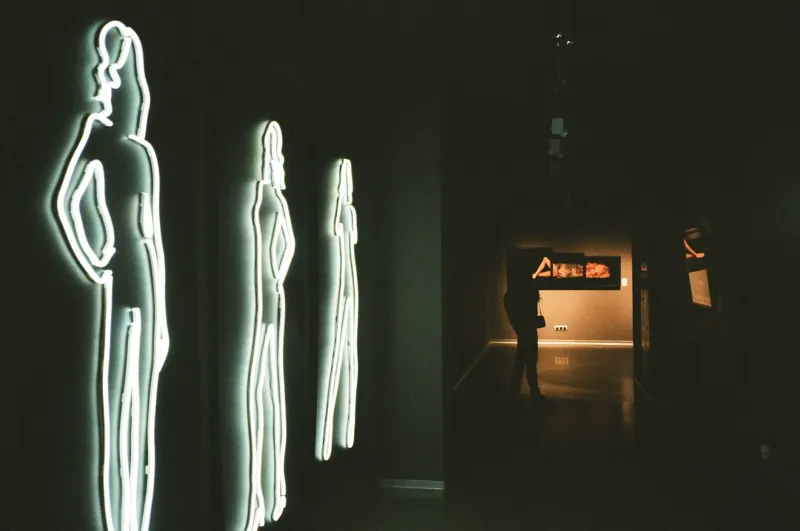 Charged and Collected: How Neon Sculpture Is Earning Its Place in the American Fine Art Canon
